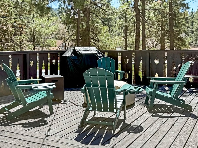 Cabins (United States of America, Big Bear Lake, California)