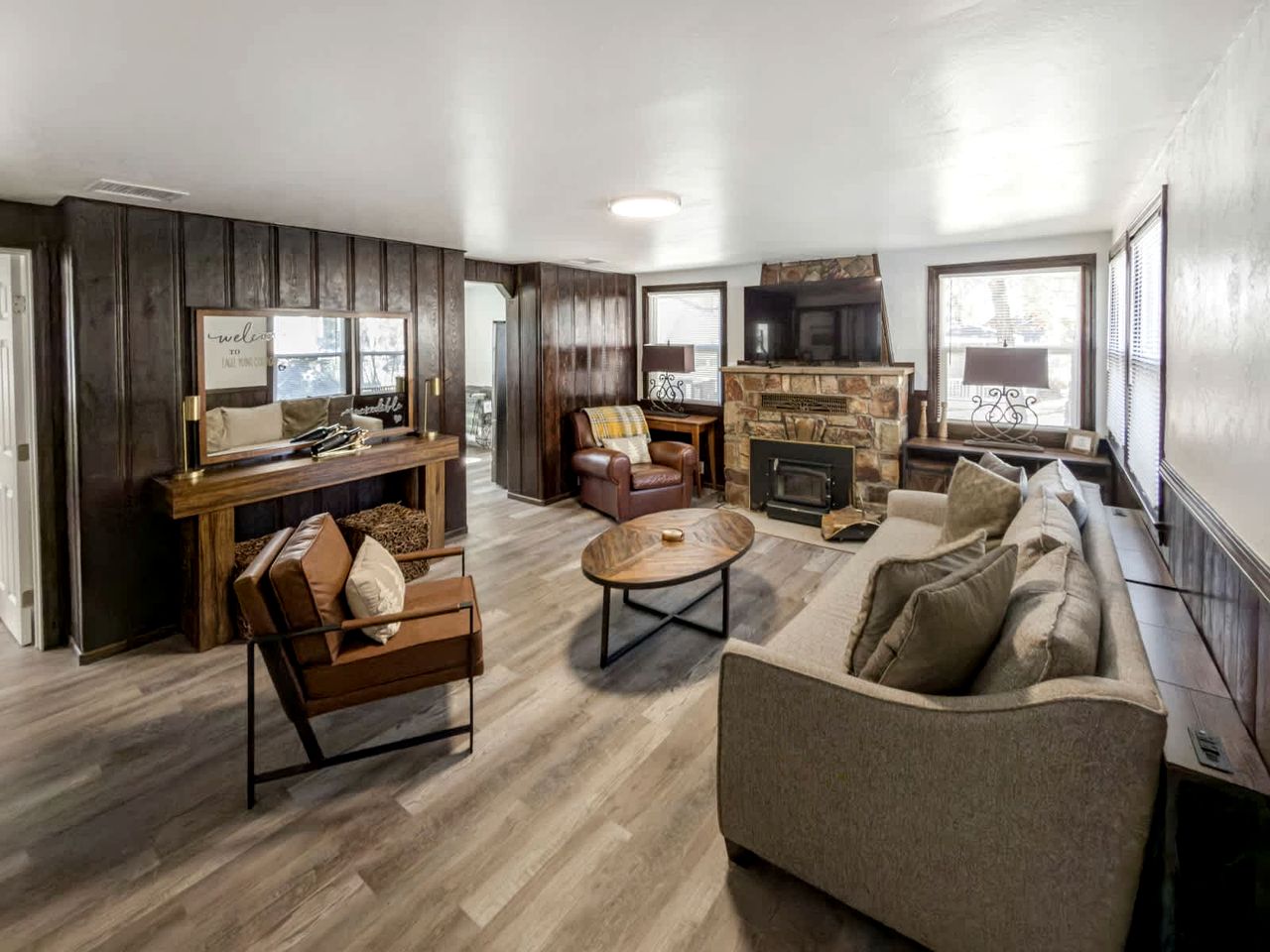 Relaxing Mountain Escape with Cozy Interiors & Nature Views in Big Bear Lakes, California