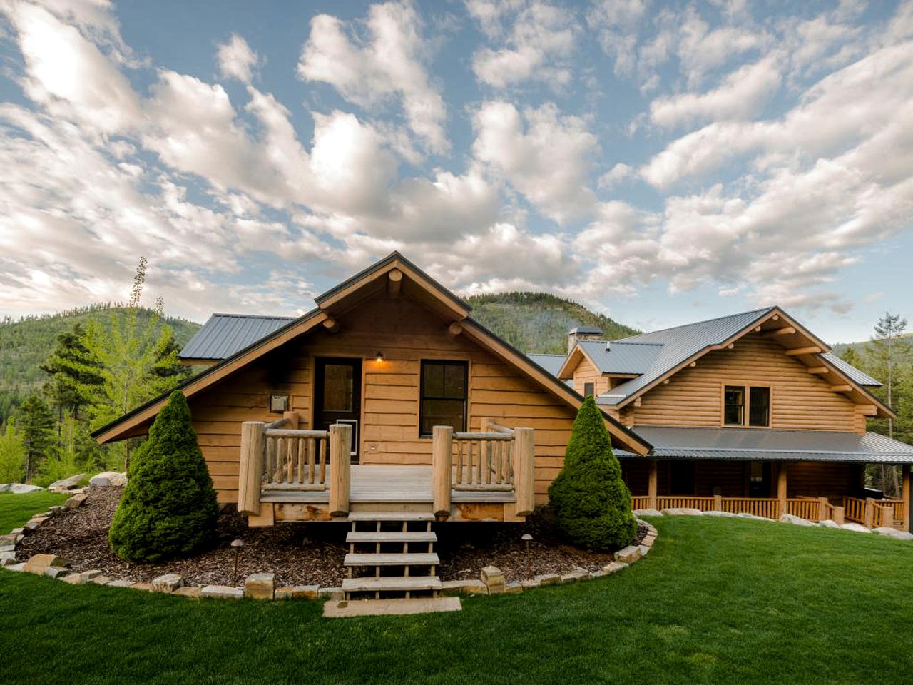 Winter Cabin Rental near Glacier National Park in Montana