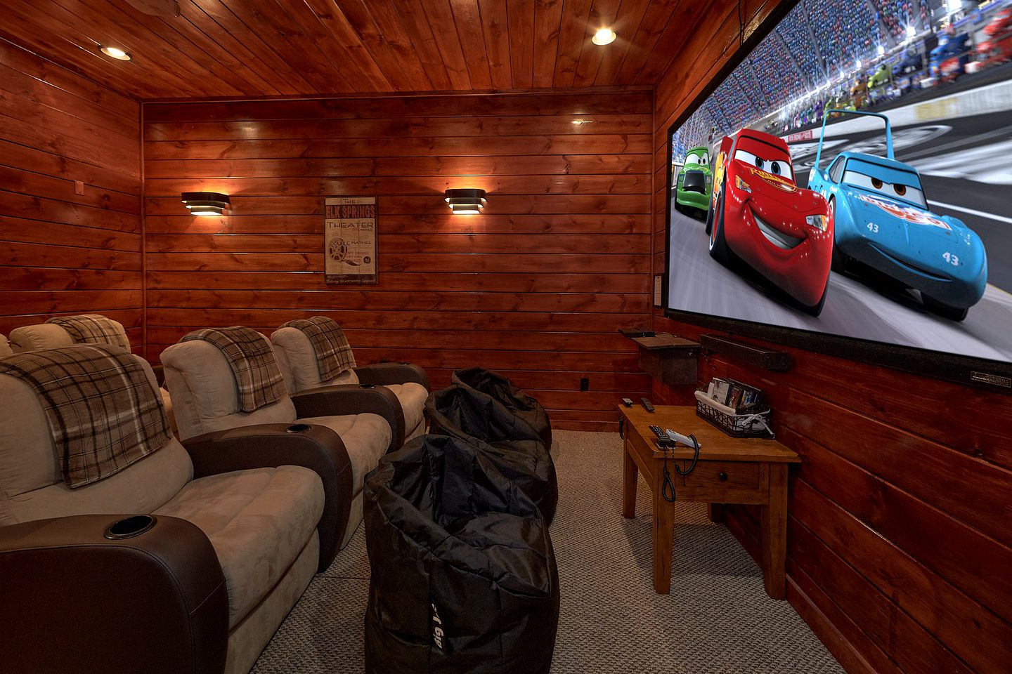 -- (United States, Gatlinburg, Tennessee)