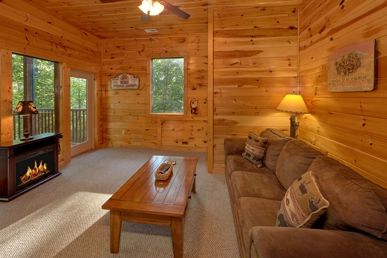 -- (United States, Gatlinburg, Tennessee)