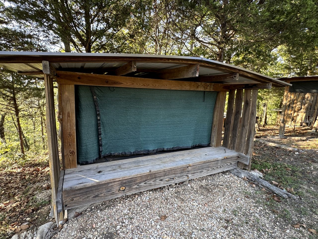 Adventurous Family-Friendly Riverside Glamping Nests with Trampoline Beds near Big Niangua River, Macks Creek, Missouri