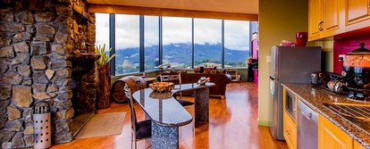 Luxury Cabin with Spa Amenities and Sublime Views near Sheffield, Tasmania - Photo 3