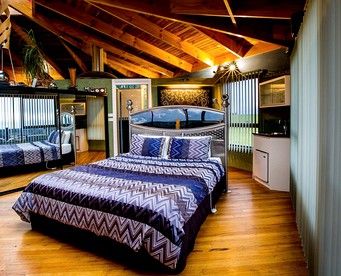 Luxury Cabin with Spa Amenities and Sublime Views near Sheffield, Tasmania photo 5