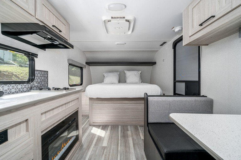 Caravans (United States of America, Blue Ridge, Georgia)
