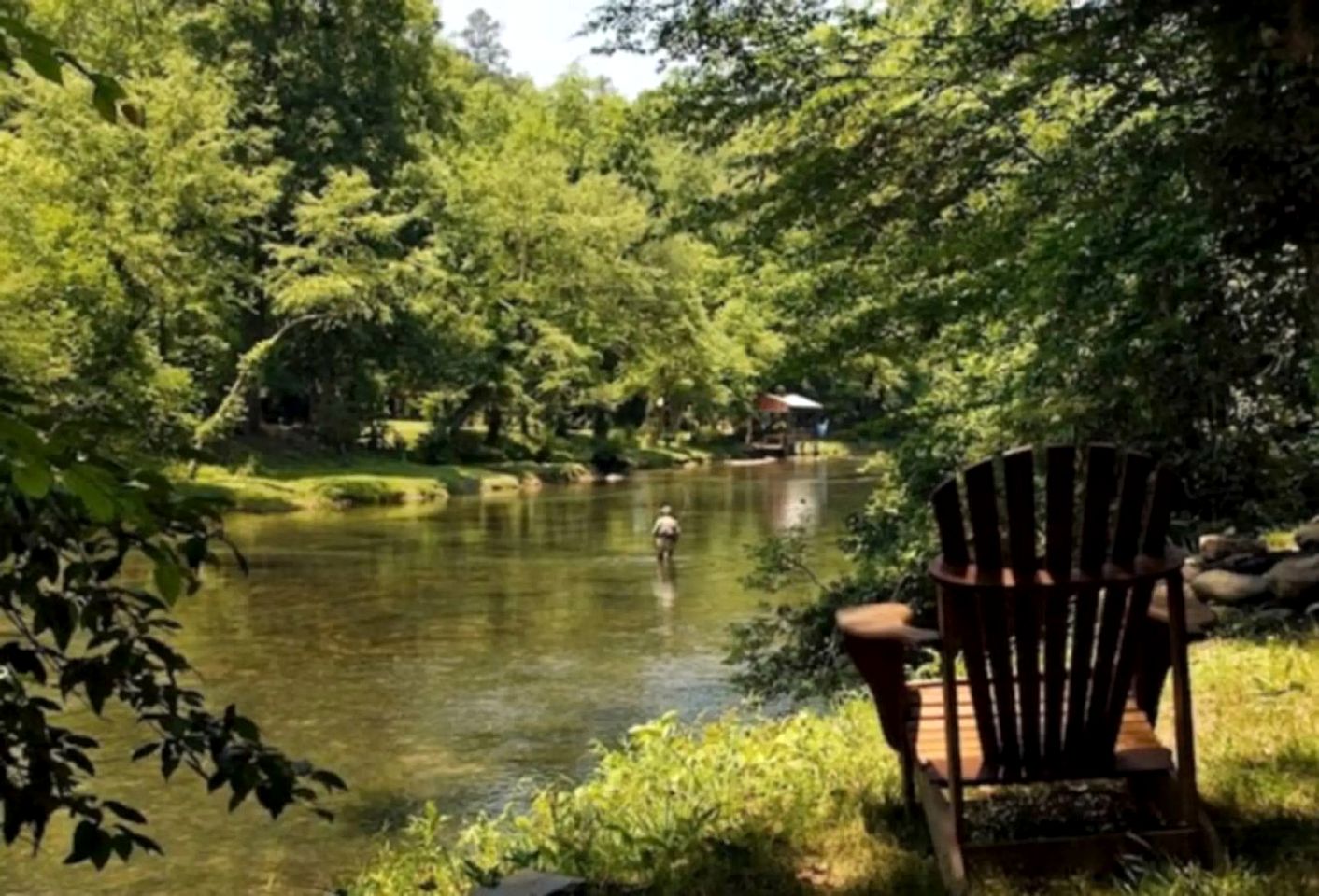 Charming Riverside Camper with Pool, Pickleball & Trails near Blue Ridge, Georgia