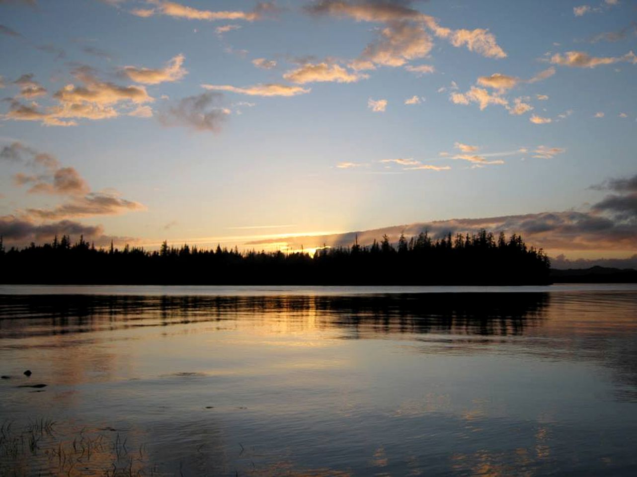 Rustic Accommodation in a Wilderness Lodge for a Fishing Getaway near Craig, Alaska