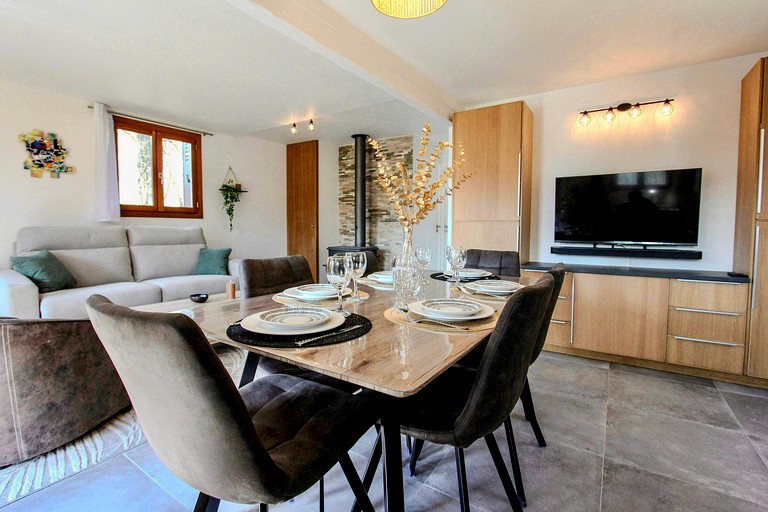 Cottages (France, Nemours, Île-de-France)