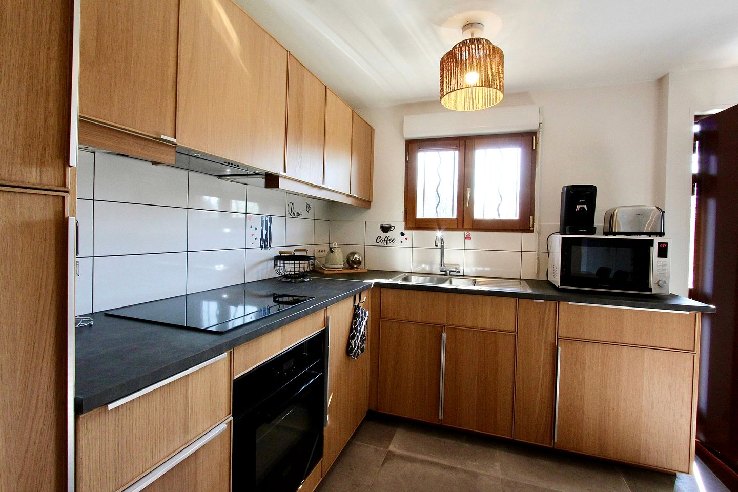 Cute Cottage with Canoes and Direct Acces to the Loing River near Bourron-Marlotte, France