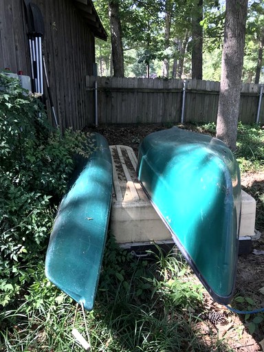 A-Frames (Broaddus, Texas, United States)