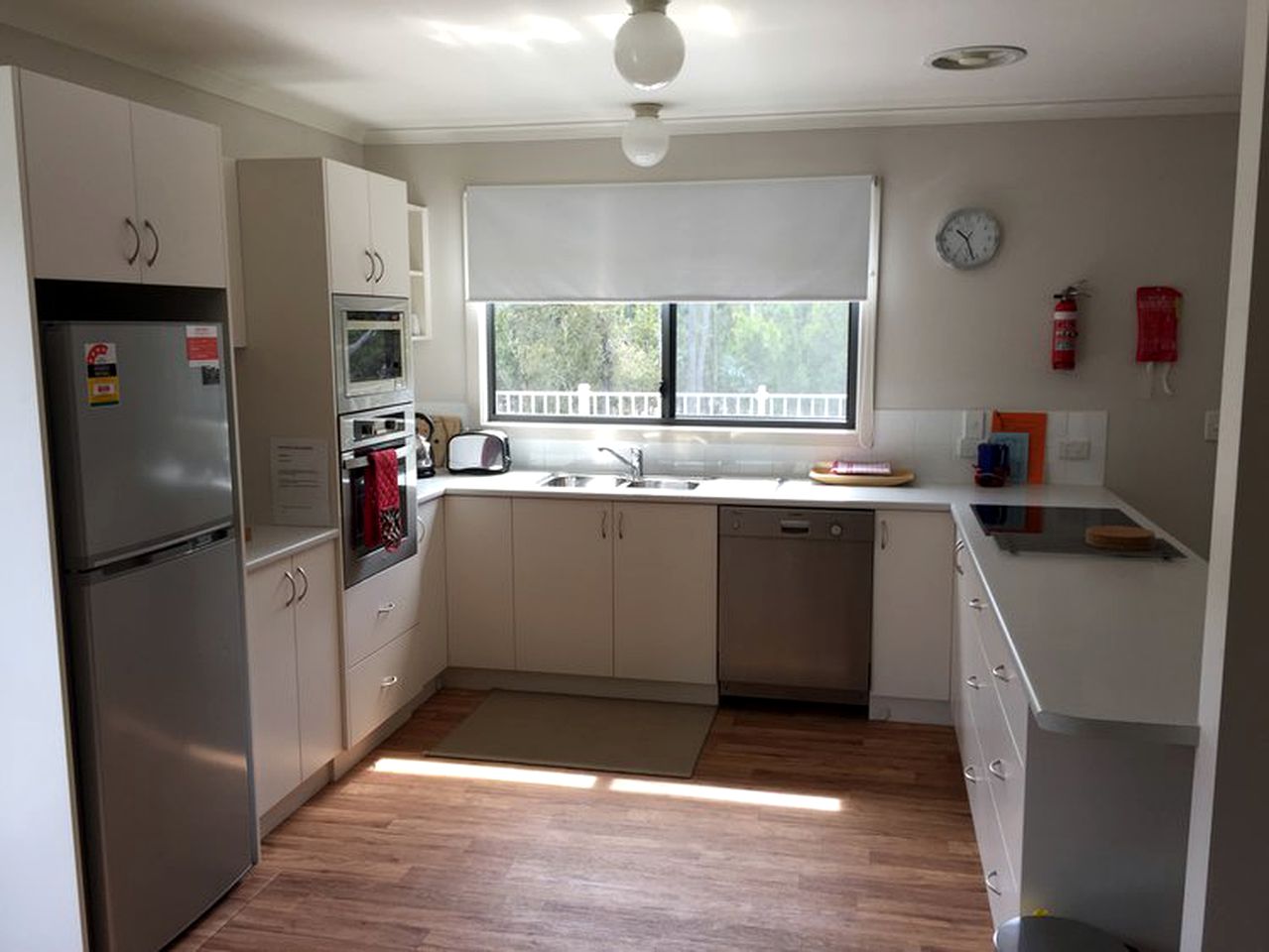 Amazing Holiday Cottage for Eight Guests on Bruny Island, Tasmania