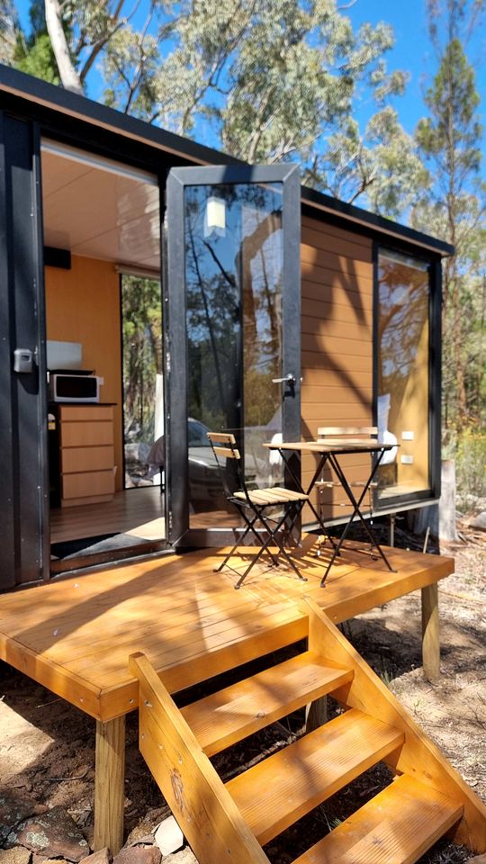 Delightful Tiny House with Fire Pit and Amazing Stargaze in NWS