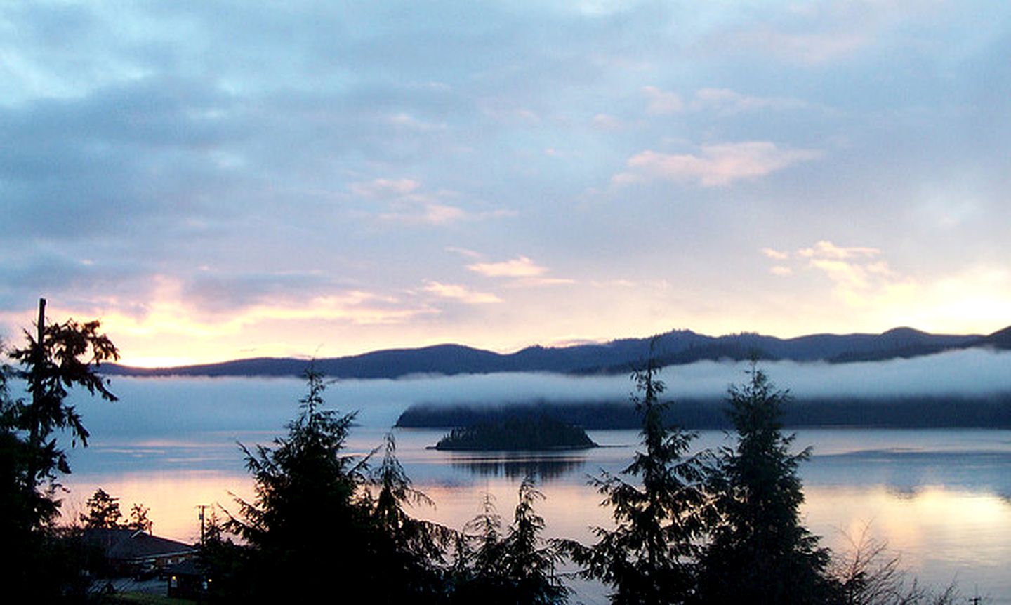 Cozy Vacation Rental with Views in Haida Gwaii, British Columbia