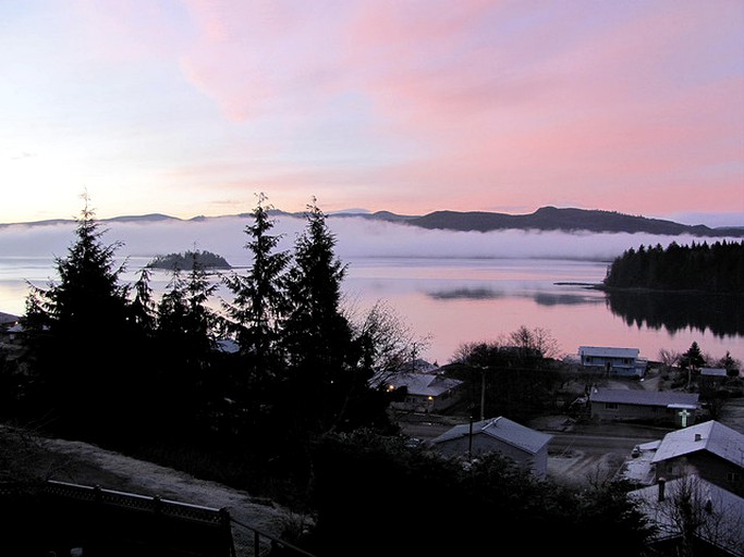 Nature Lodges (Queen Charlotte, British Columbia, Canada)