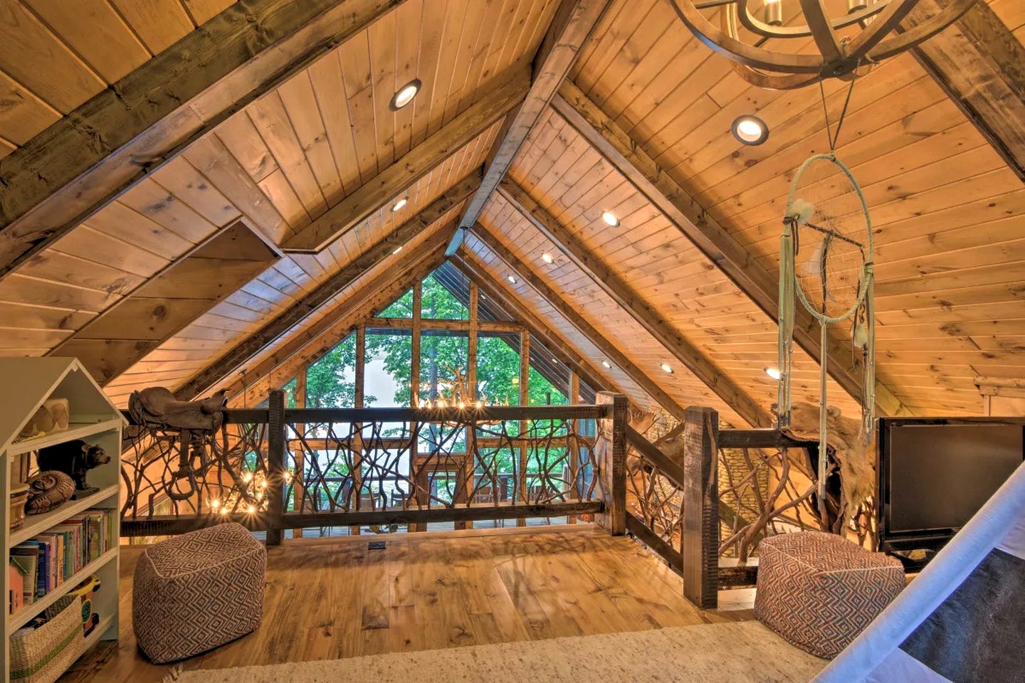 Waterfront Cabin in Topton, NC