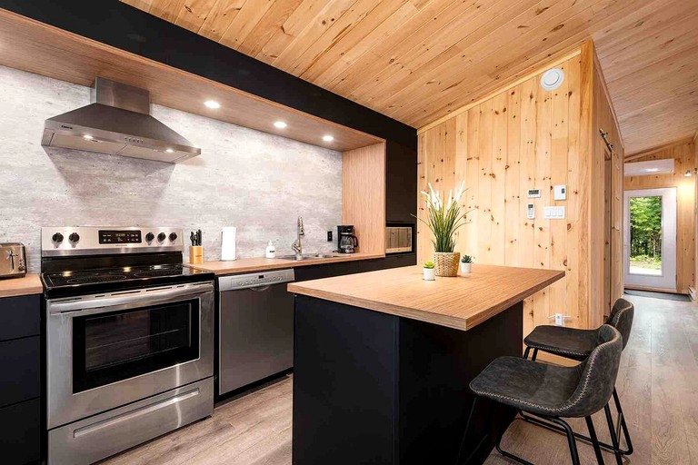 Cottages (Canada, Baie Saint Paul, Quebec)