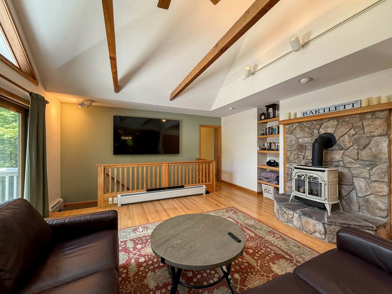 Modern Vacation Rental Near Storyland in Bartlett, New Hampshire