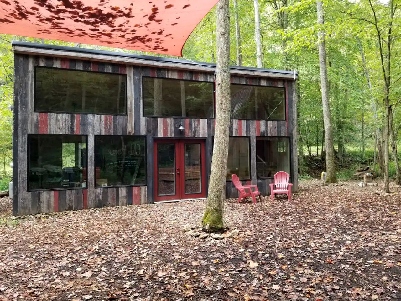 Eco-Chic Retreat in Kentucky, Perfect for Glamping in Style near Red River Gorge