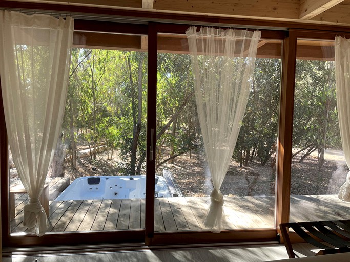 Vacation Rentals (Portugal, --, --)