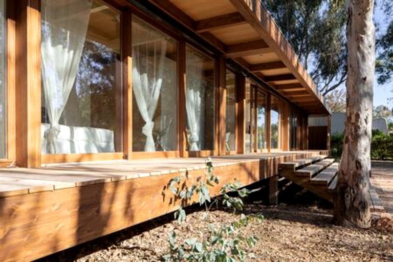 Vacation Rentals (Portugal, --, --)