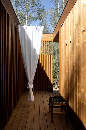 Vacation Rentals (Portugal, --, --)