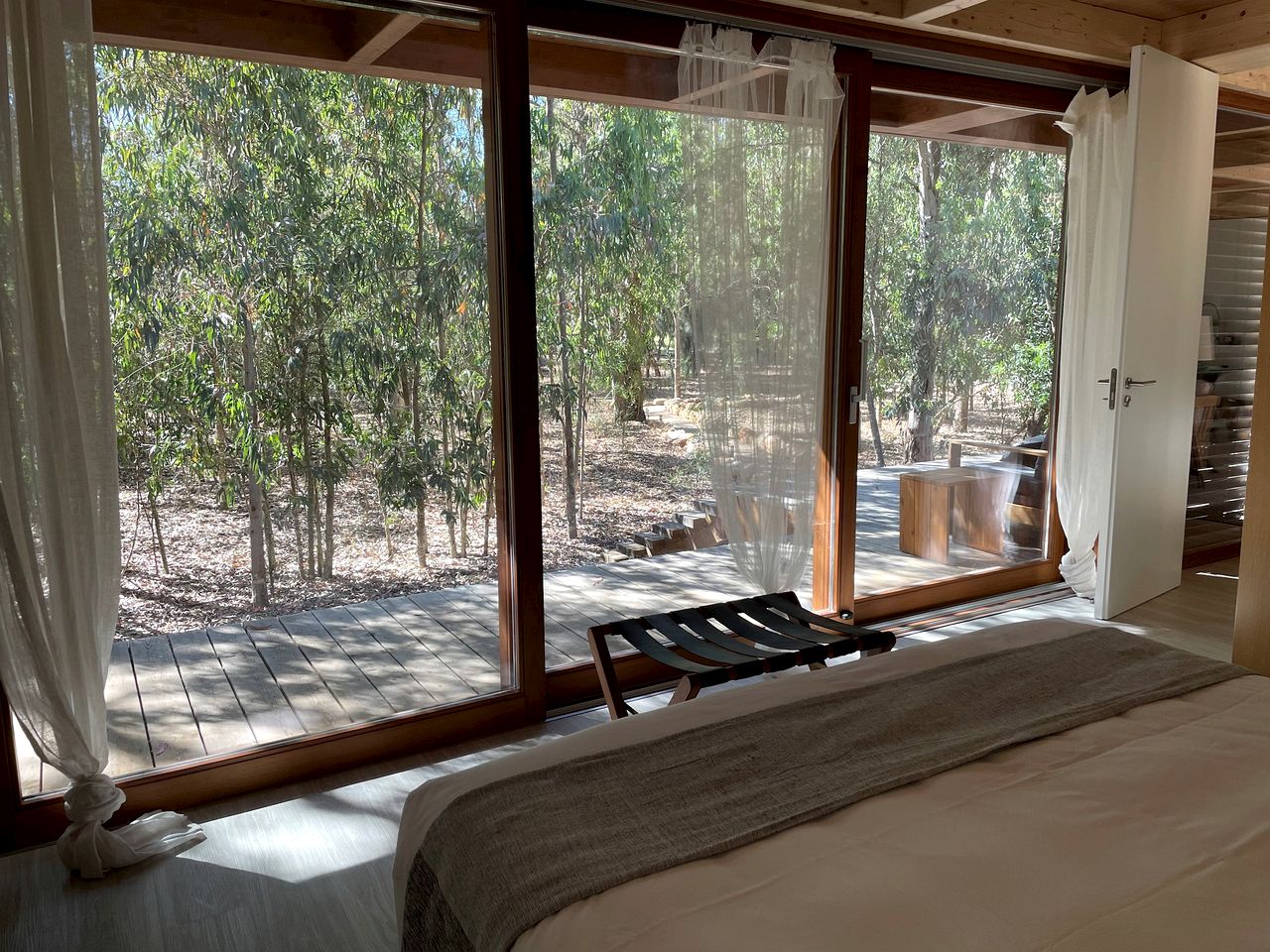 Sleek Eco-Design Villa with Hot Tub and Panoramic Views for and Unforgettable Getaway near Alvor, Portugal