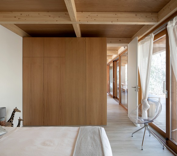 Vacation Rentals (Portugal, --, --)