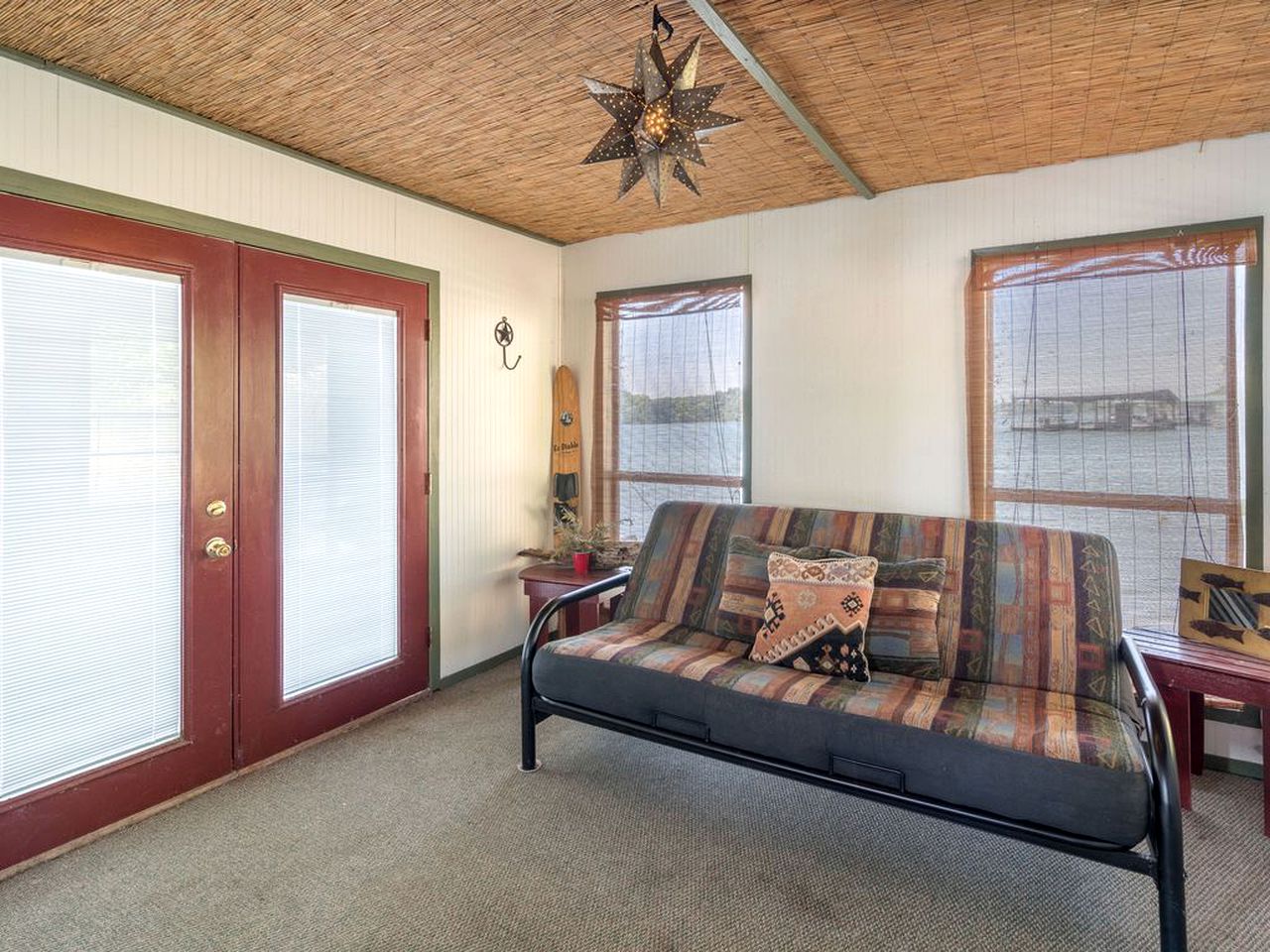 Magical Lakefront Eco-Cabin on Lake Travis, Spicewood, Texas