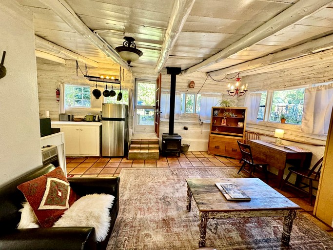Cabins (United States of America, Taos Ski Valley, New Mexico)