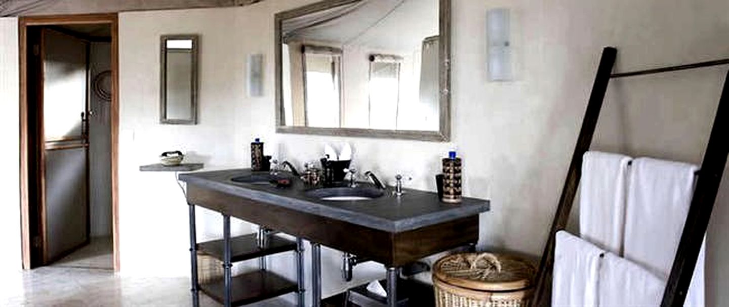 Eco-friendly, Deluxe Glamping Safari Camp in Tanzania's Tarangire National Park