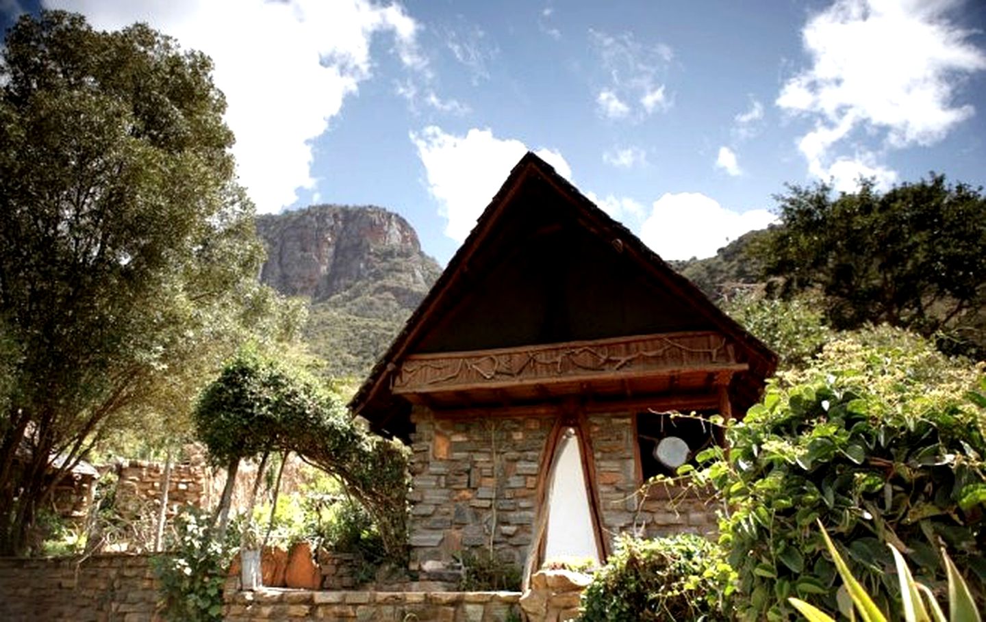 Huts (Nairobi, Nairobi, Kenya)