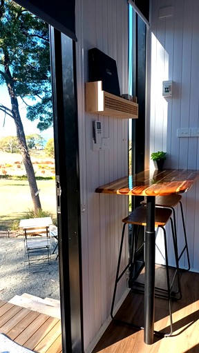 Tiny Houses (Australia, Opossum Bay, Tasmania)
