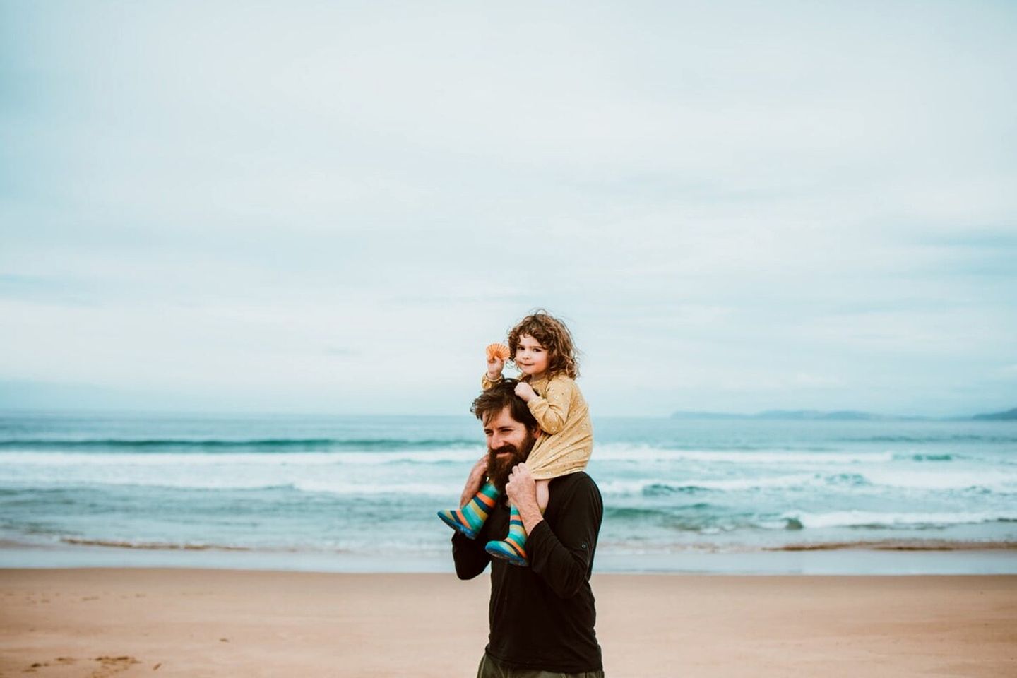 Eco-Friendly and Pet-Friendly Tiny House with Beautiful River Views in Tasmania, Australia