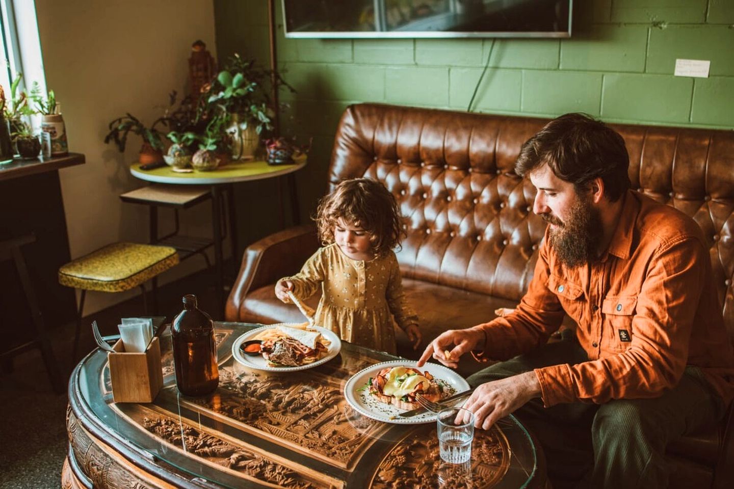 Eco-Friendly and Pet-Friendly Tiny House with Beautiful River Views in Tasmania, Australia