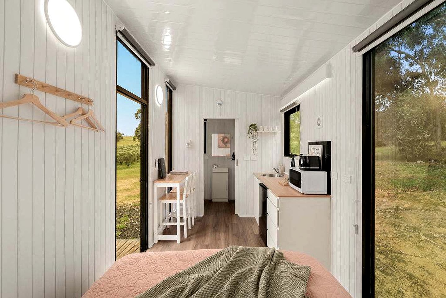 Eco-Friendly Tiny House in an Olive Grove on a Sustainable Organic Olive Farm for a Peaceful Outdoor Experience in Taggerty, Victoria