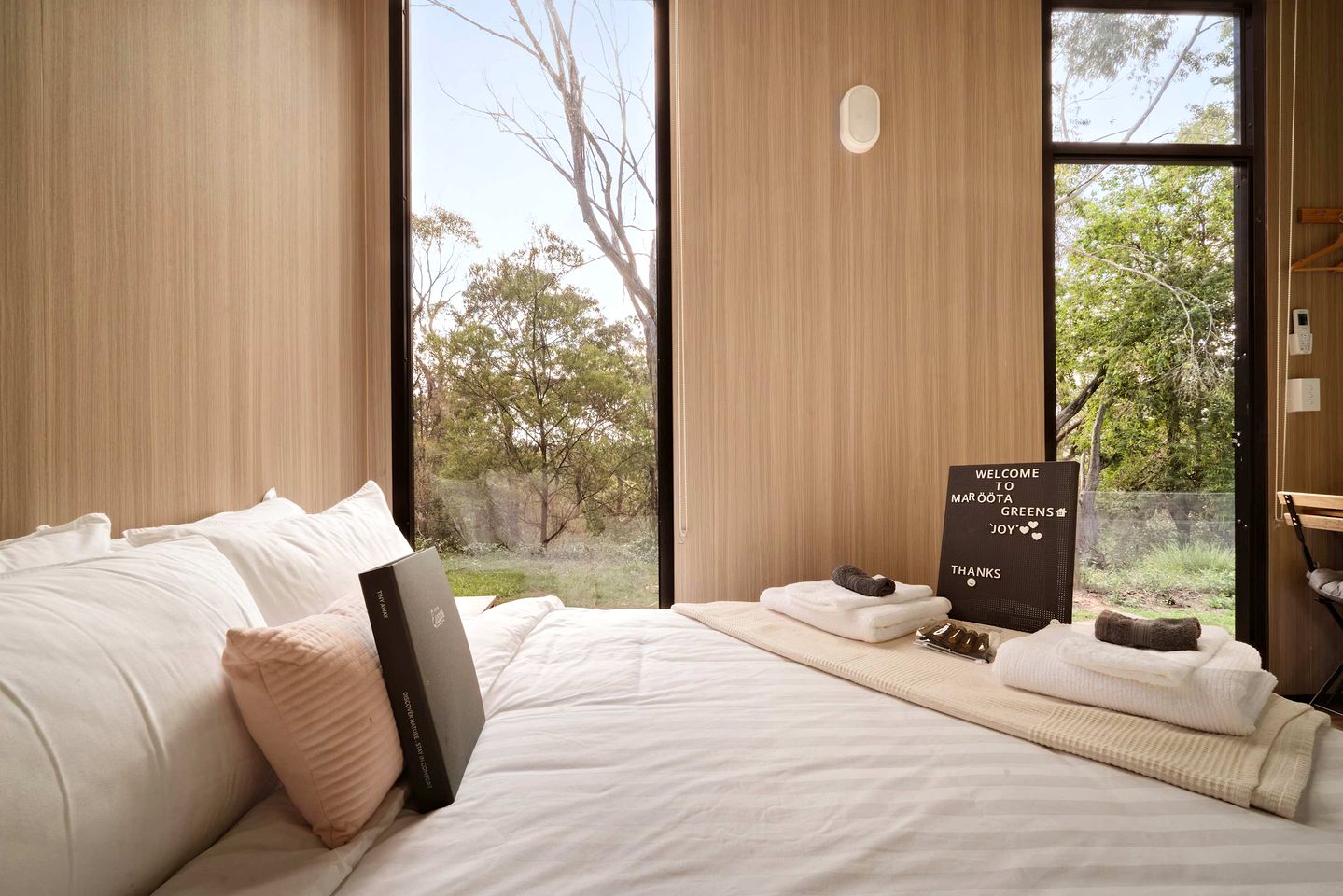 Eco-Friendly Tiny House Retreat with Scenic Trails near Maroota, New South Wales