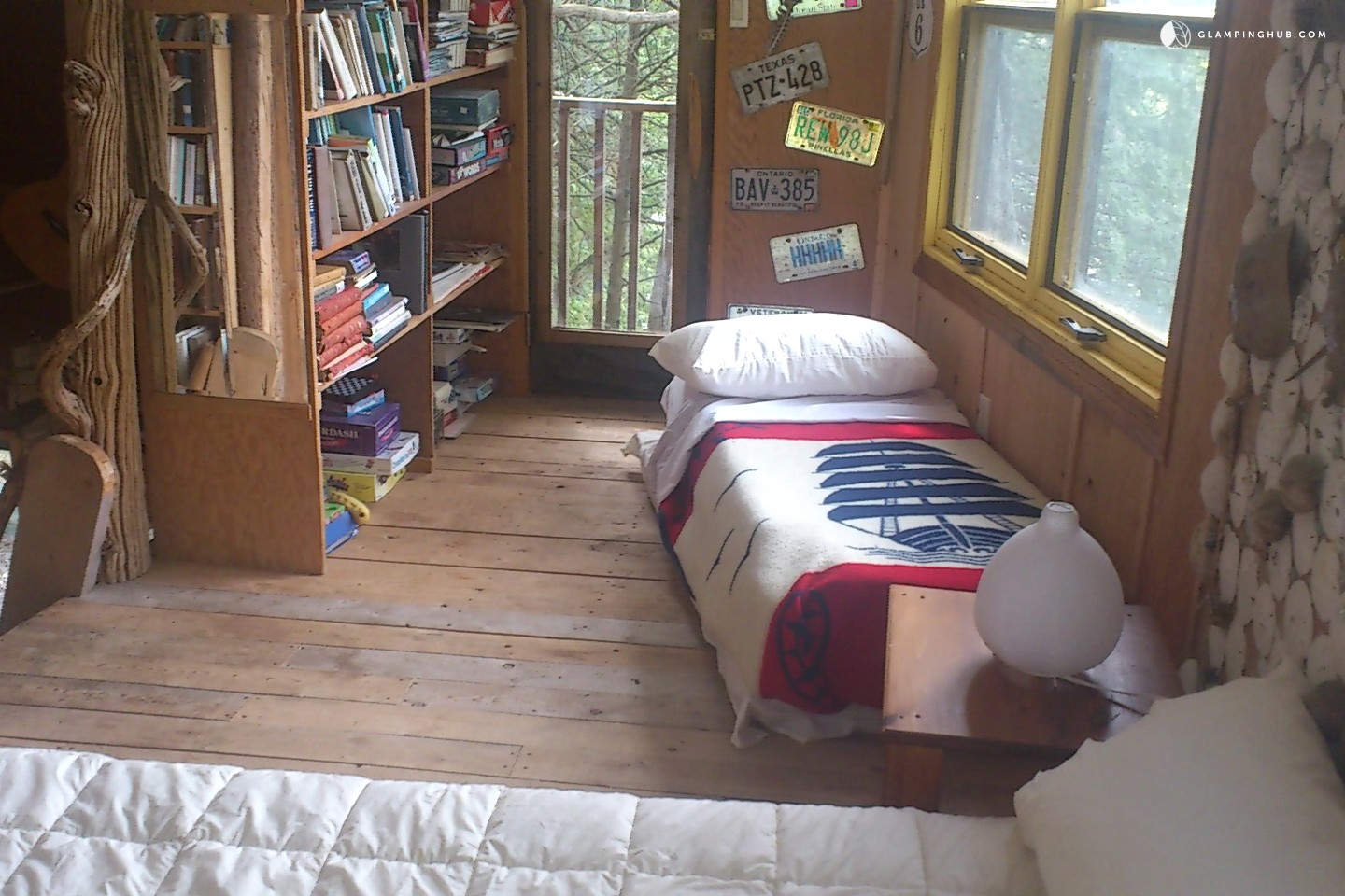 EcoFriendly Tree House Canada Glamping Tree House Ontario