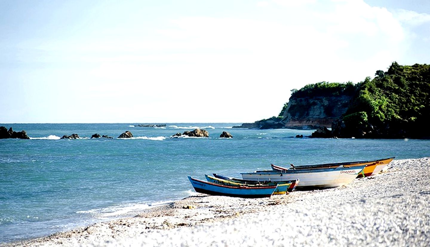 Eco-Lodge Rooms with Amazing View of Caribbean Sea in Barahona, Dominican Republic