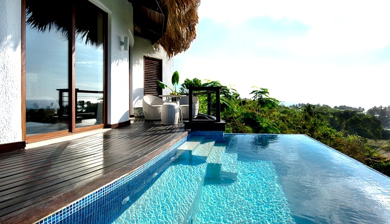 Huts (Bahoruco, Barahona, Dominican Republic)