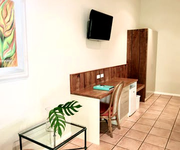 Nature Lodges (Mission Beach, Queensland, Australia)