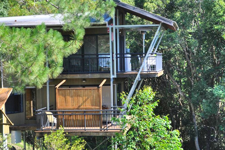 Couples retreat cabins (Uki, New South Wales, Australia)