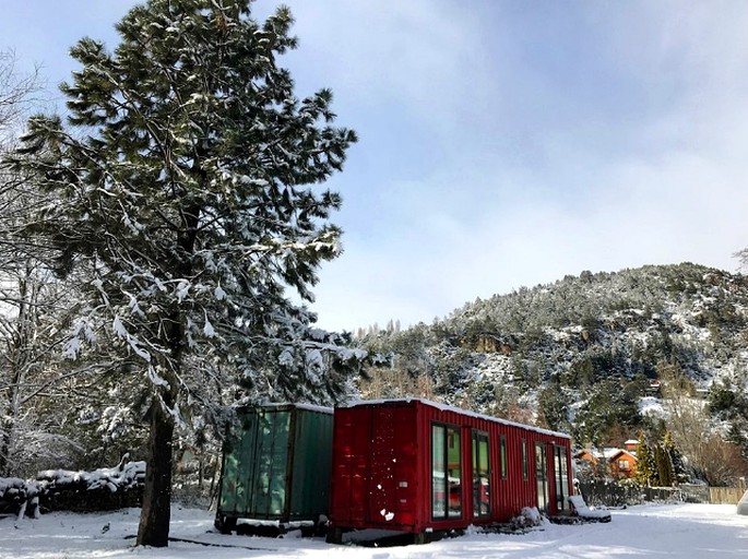 Containers (San Martín de los Andes, Neuquén, Argentina)