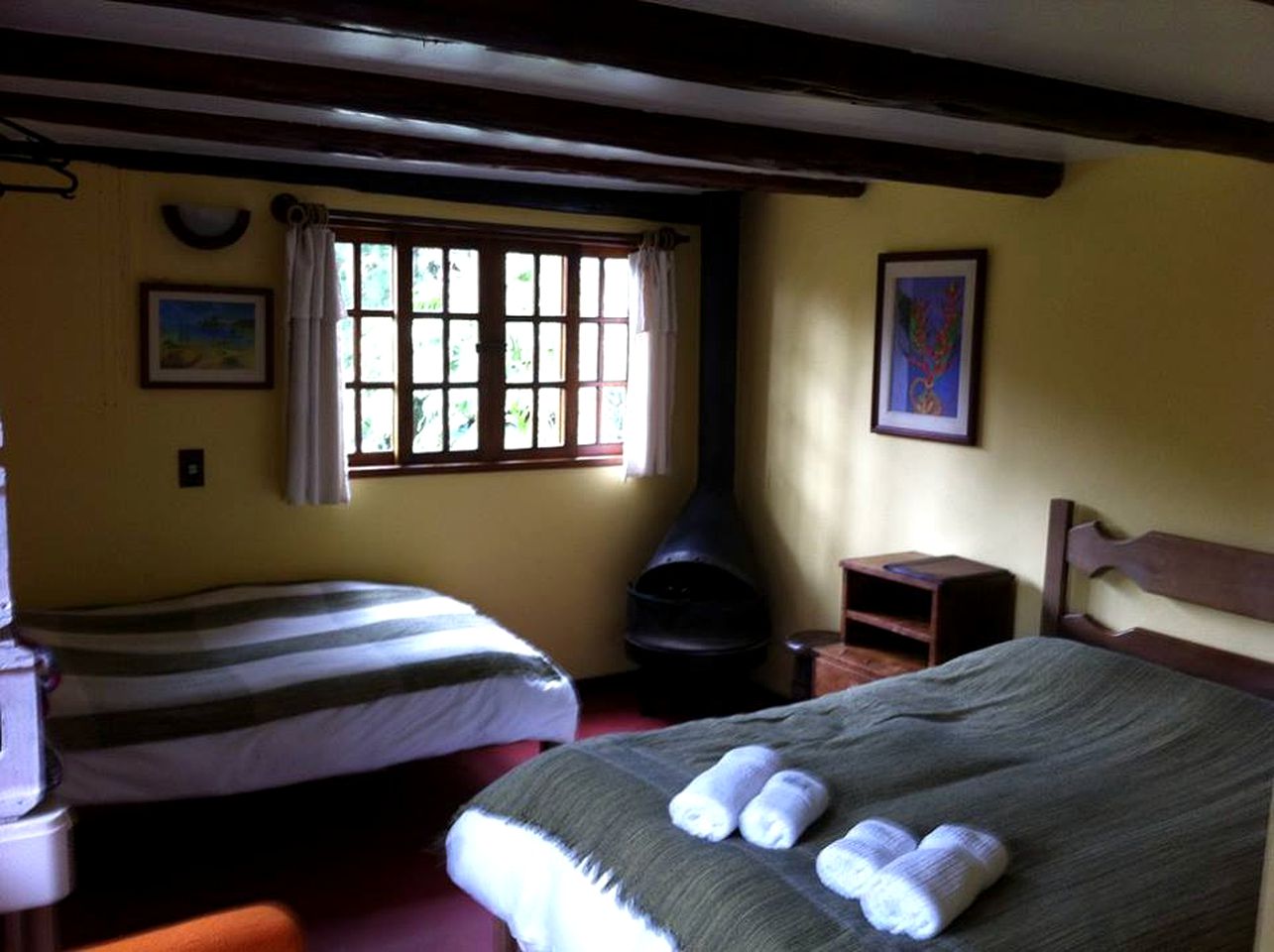 Luxurious Suite Rental with Wi-Fi and Breakfast Included in Organ Mountains of Brazil