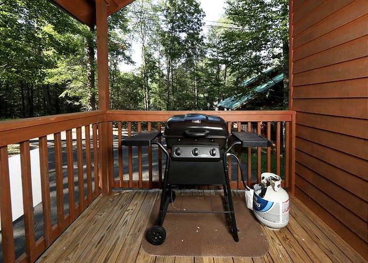 Cabins (Gatlinburg, Tennessee, United States)