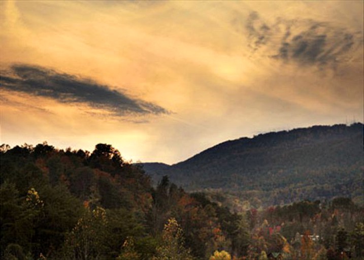 Log Cabins (Pigeon Forge, Tennessee, United States)