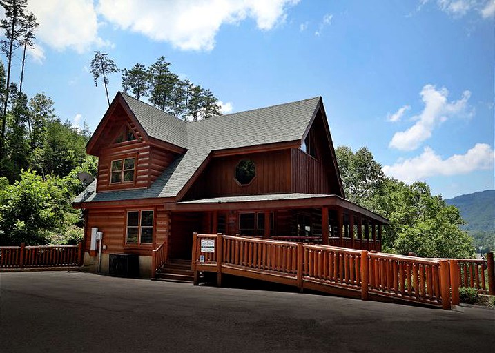 Log Cabins (Sevierville, Tennessee, United States)