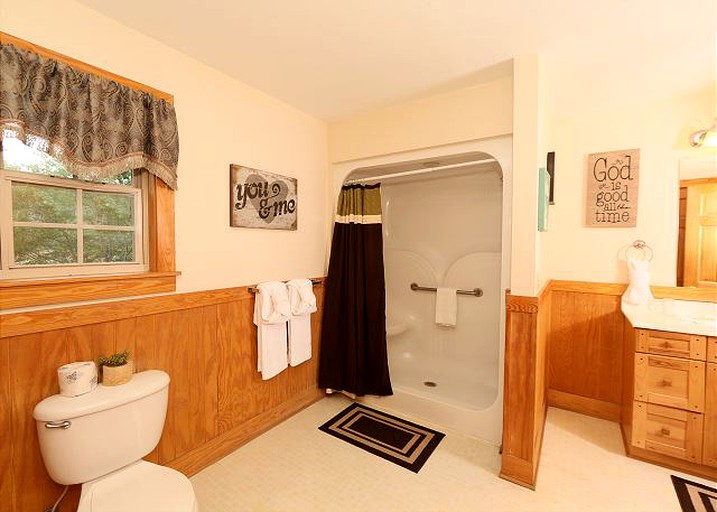 Cabins (Pigeon Forge, Tennessee, United States)