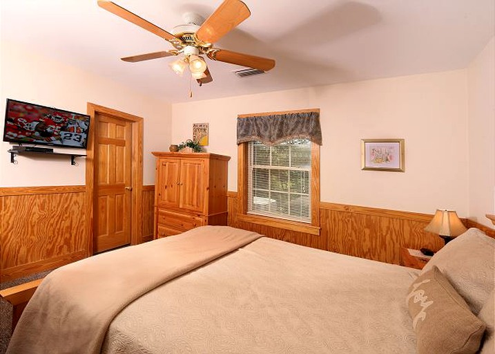 Cabins (Pigeon Forge, Tennessee, United States)