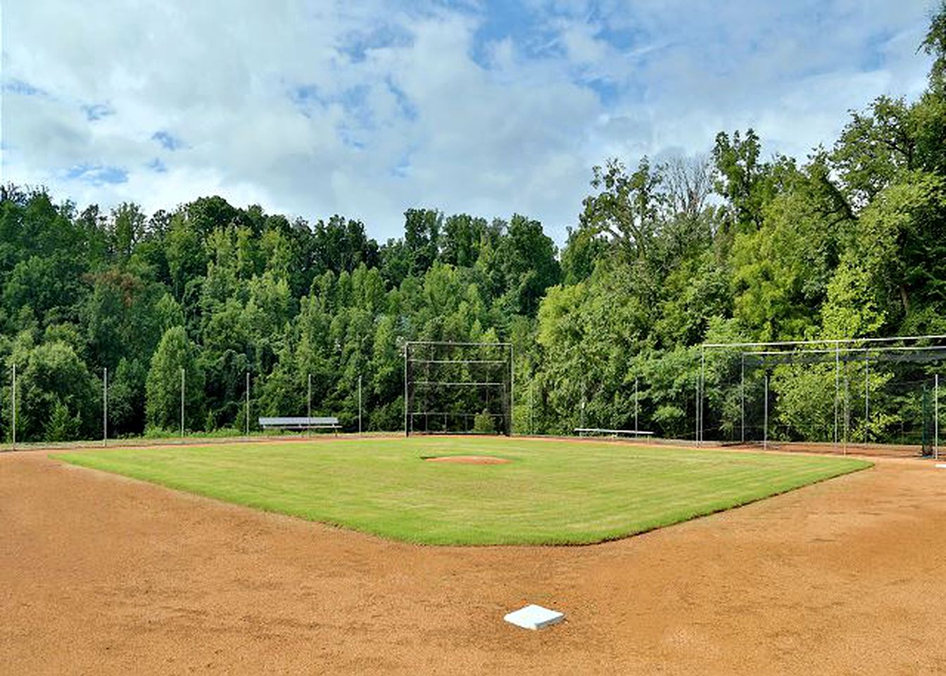 Lovely Dog-Friendly Cabin Rental for a Vacation near Dollywood, Tennessee