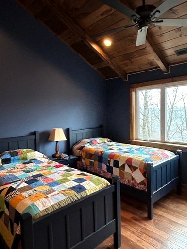 The Sky Breeze Cabin | Cabins (Nantahala, North Carolina, United States of America)